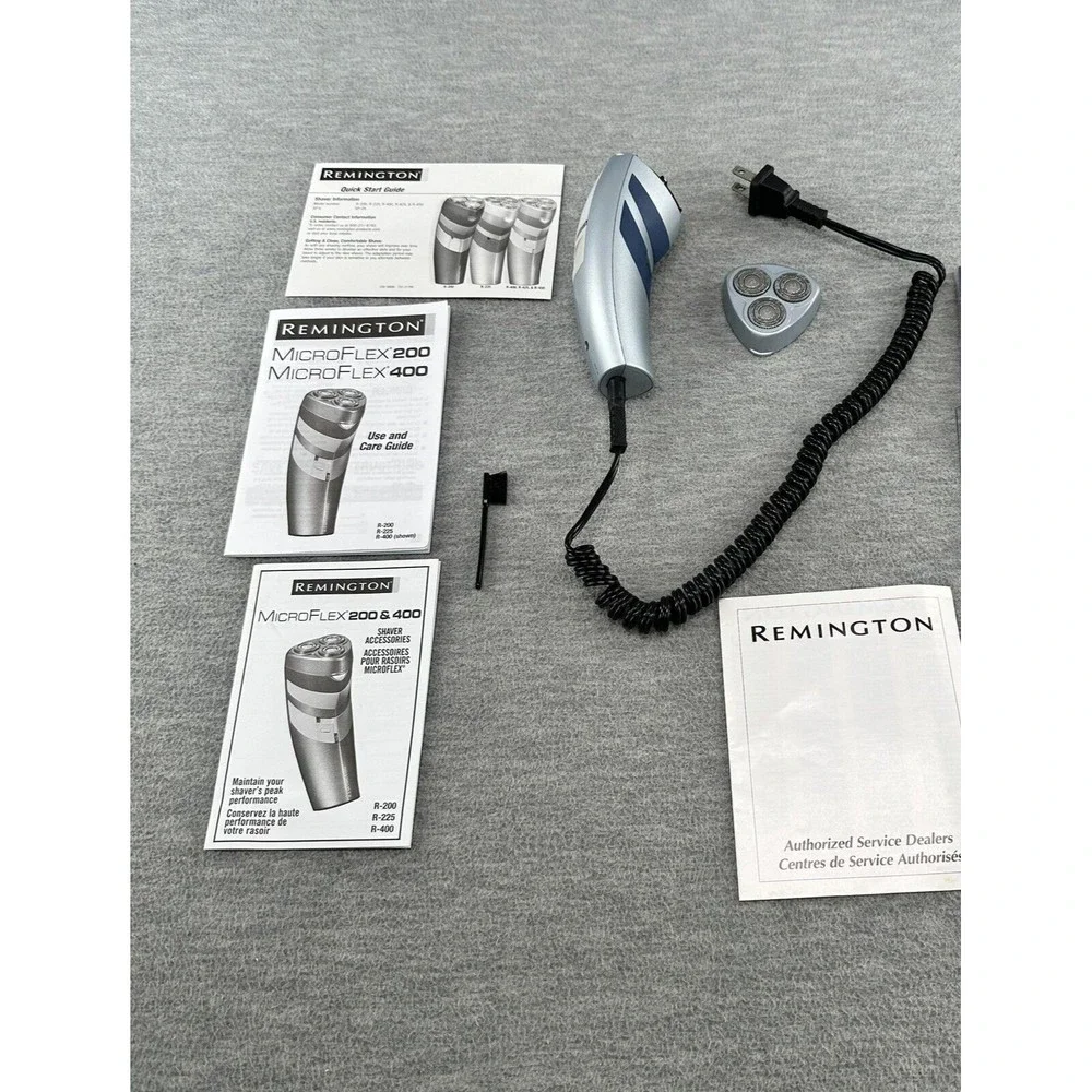 Remington MicroFlex Model 225 Shaver & Accessories (E)